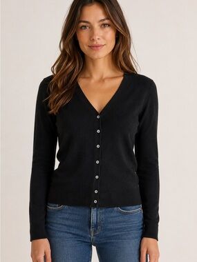 100% Cashmere Lord & Taylor Black V-Neck Button-Front Cardigan